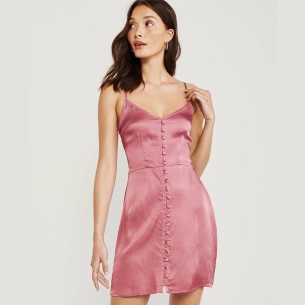 Button-Up Mini Satin Slip Dress - Pink